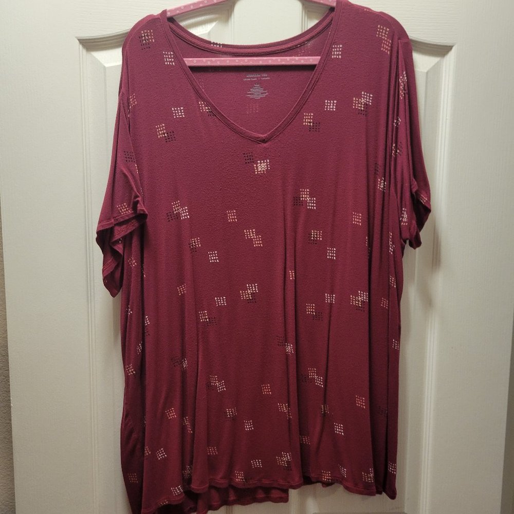 Plus Size Maroon V-Neck Tee